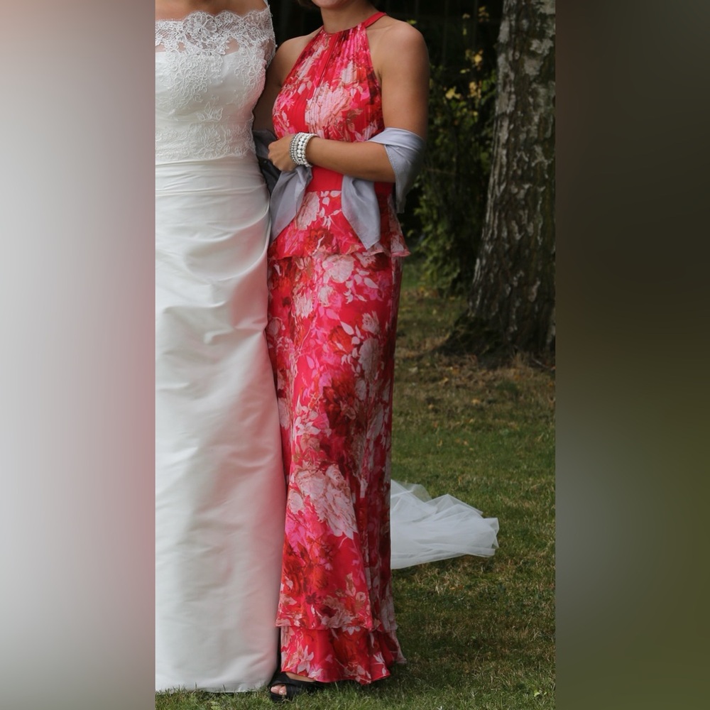 Karen Millen Red and Pink Floral Dress